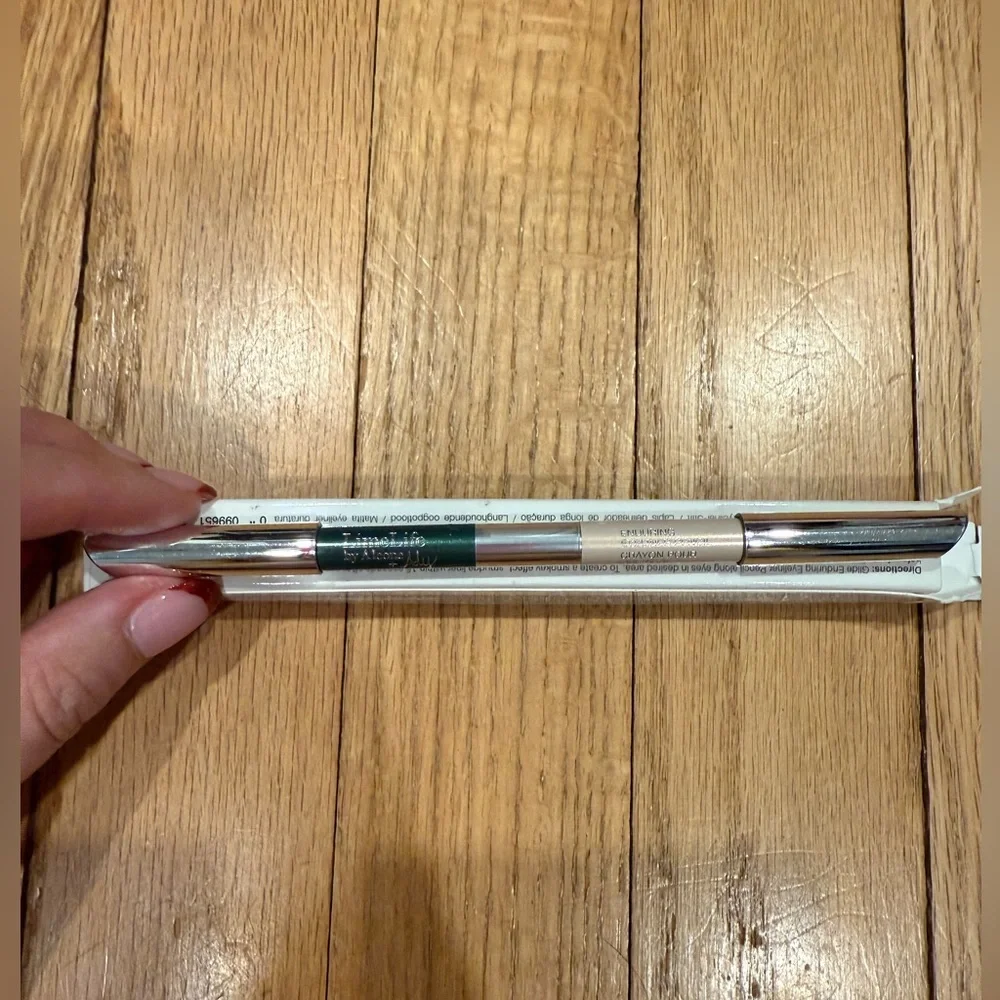 Limelife eyeliner duo NIB‎